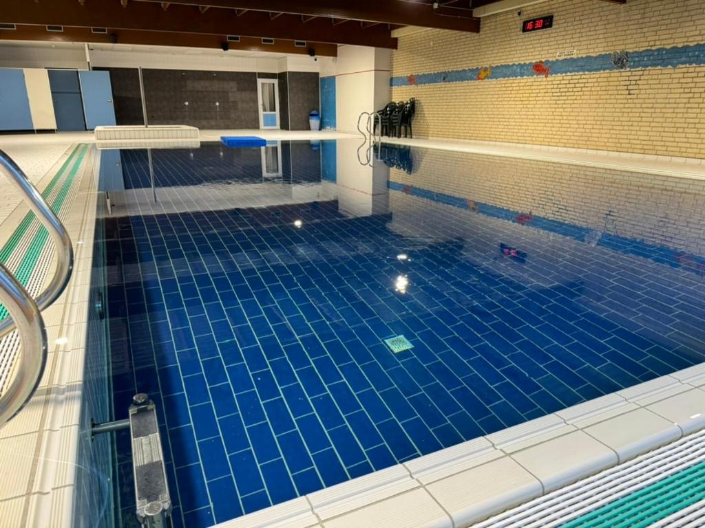 Supergezellig Vakantiehuis Met Hele Grote Tuin Bij Nijmegen Ewijk Екстериор снимка